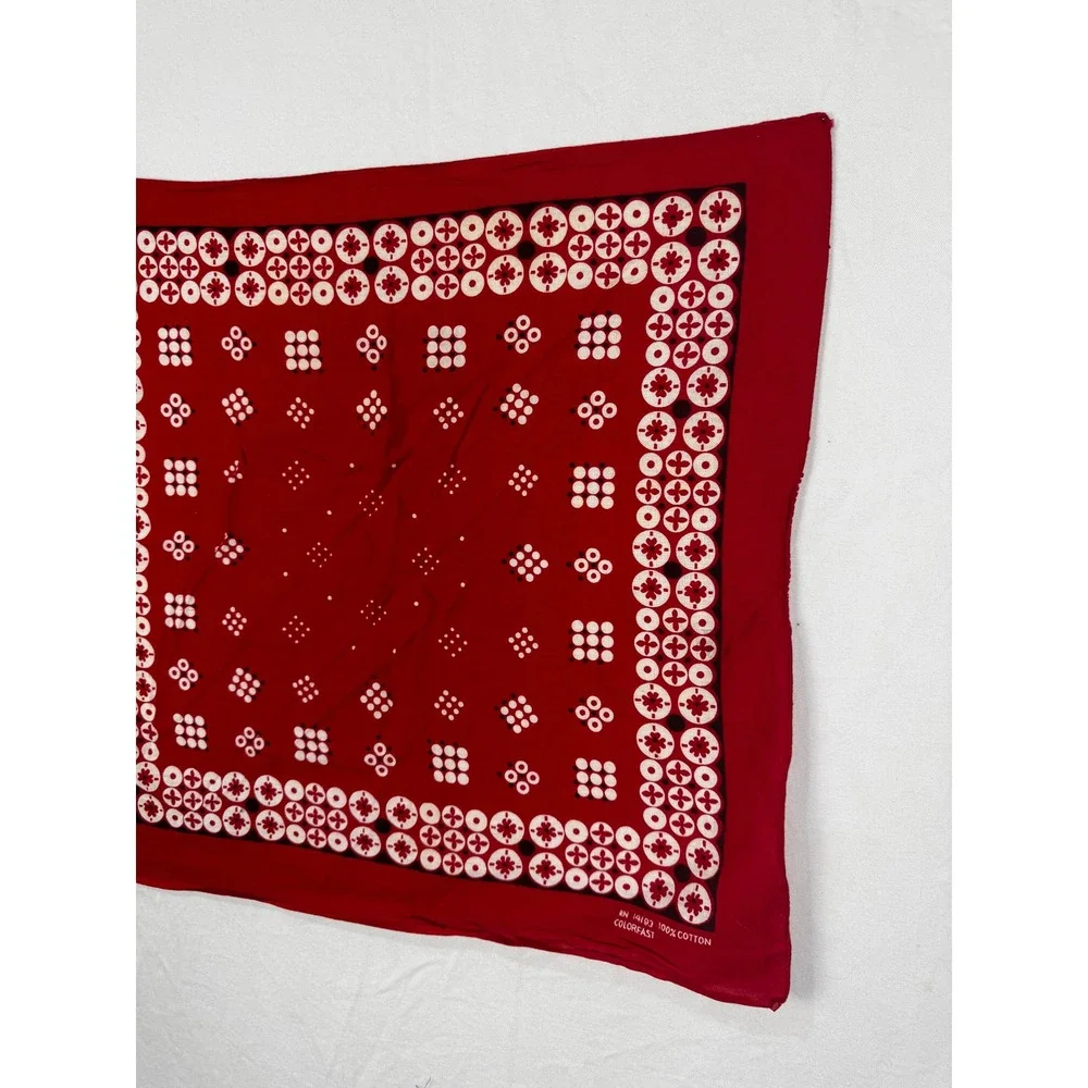 Colorfast Red Cotton Bandana Geometric Floral Dot RN 14193 Vintage 60s 70s 20x21